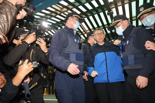 柯文哲水腎明手術 民眾黨:儘速核准自費延醫