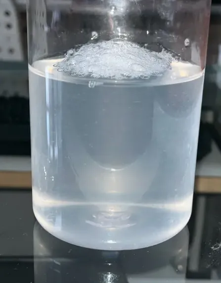 水壺要注意裡面裝的東西，也要定期清洗。翻攝自Dcard