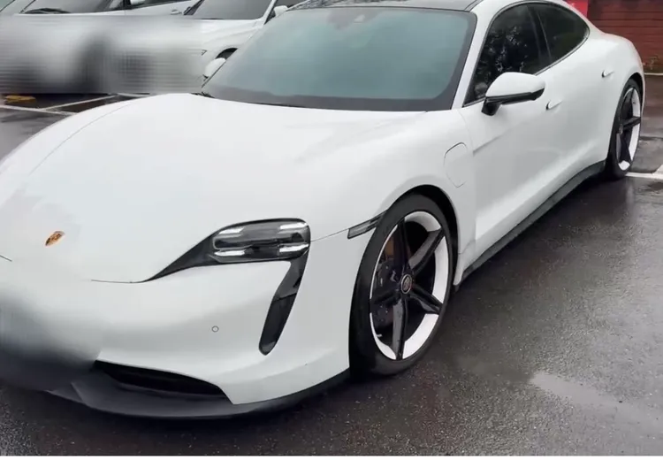 警方查扣百萬名錶、名車保時捷、BMW。翻攝畫面