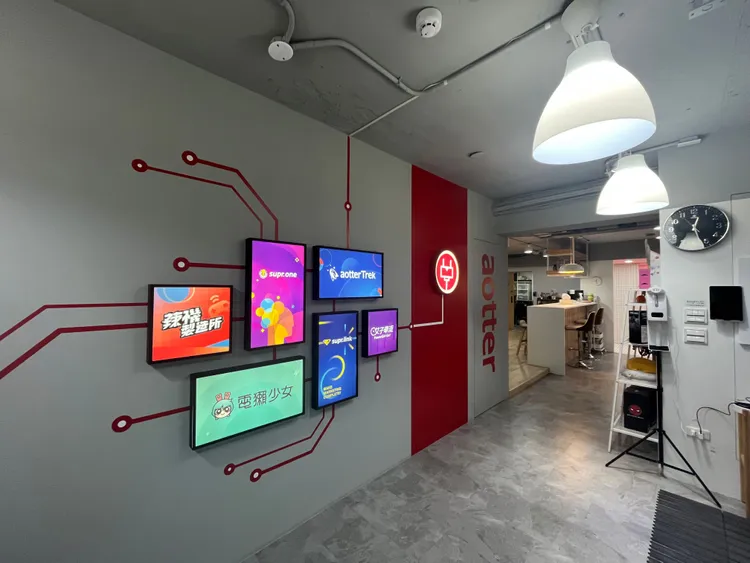 電獺的辦公室，走的是家庭溫馨風格。江孟謙攝