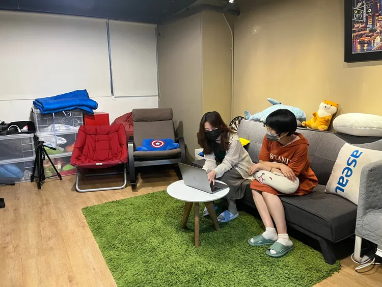 辦公室內有個遊戲空間，讓員工在此放鬆心情。江孟謙攝