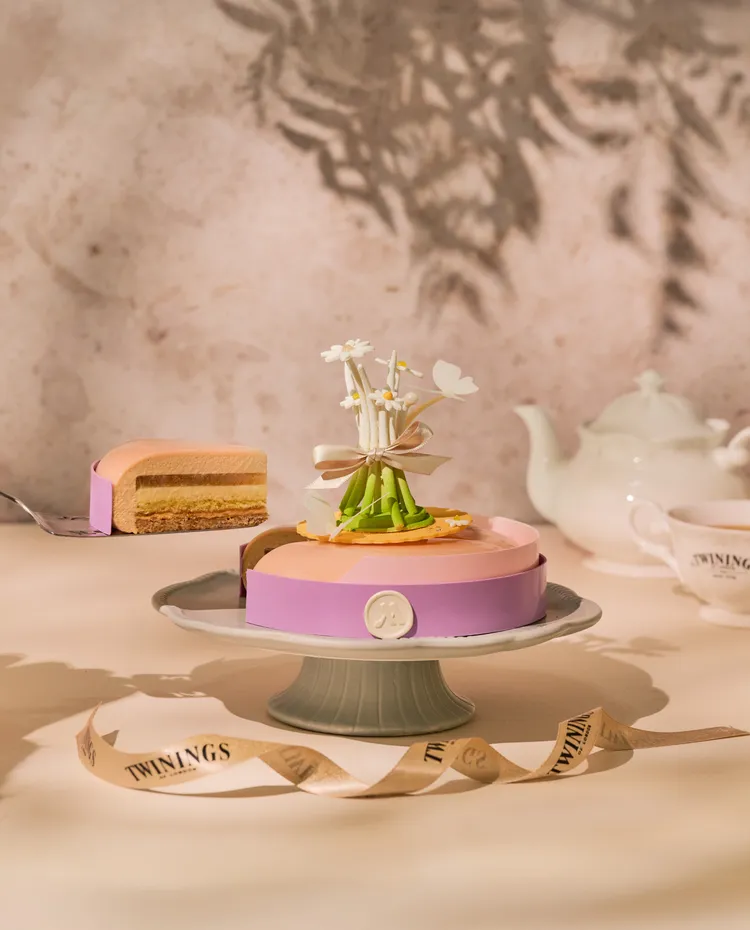 台北萬豪琥珀凝光蛋糕。業者提供