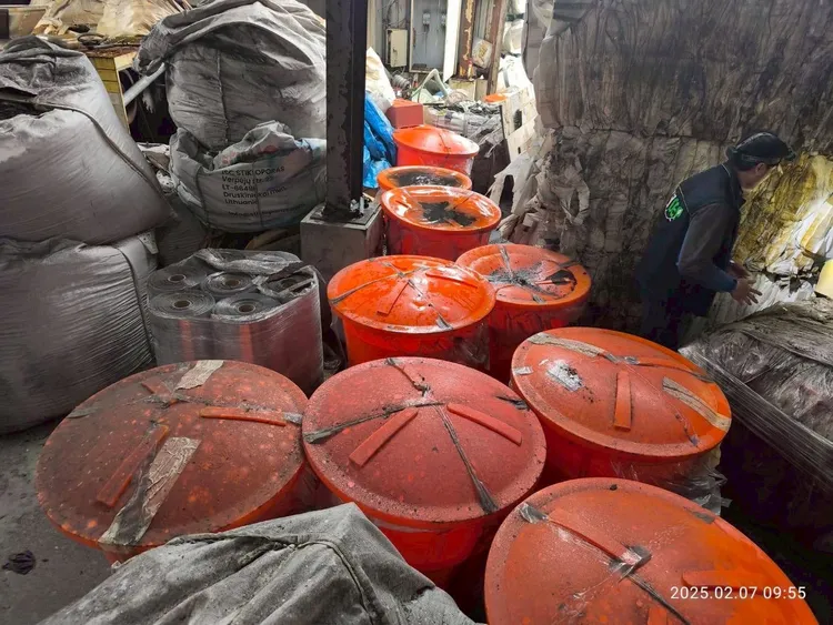 「馬可斯有限公司」未經許可提供土地堆置、貯存、清除、處理廢棄物。桃園地檢署提供