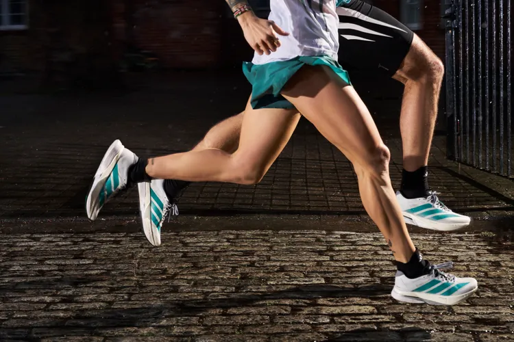 ADIZERO BOSTON 13堪稱最強「萬金油」訓練鞋。品牌提供