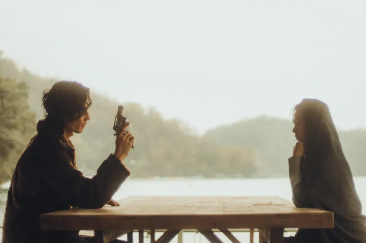 李英宏為新專輯影集式MV，在日月潭拍攝三天三夜。圖／晝夜娛樂產業有限公司提供提供