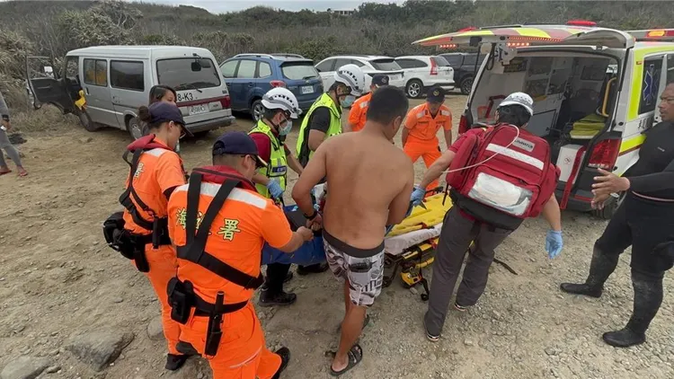 李女一度失去生命徵象，在醫院搶救後恢復呼吸心跳。翻攝照片