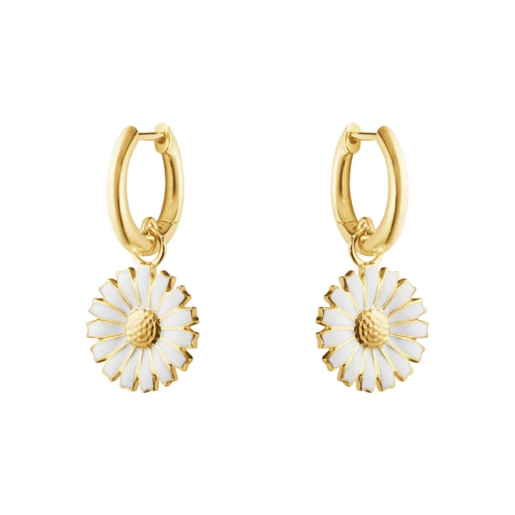喬治傑生DAISY系列 白瓷琺瑯鍍金銀耳環，9300元。品牌提供