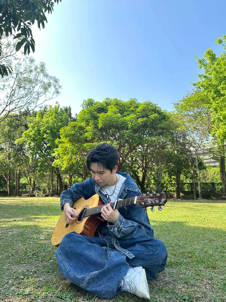 黃莑茗展現音樂創作才華，為hidol網劇「我的年下守護男」量身打造的插曲《最佳隊友》。圖／種子音樂提供