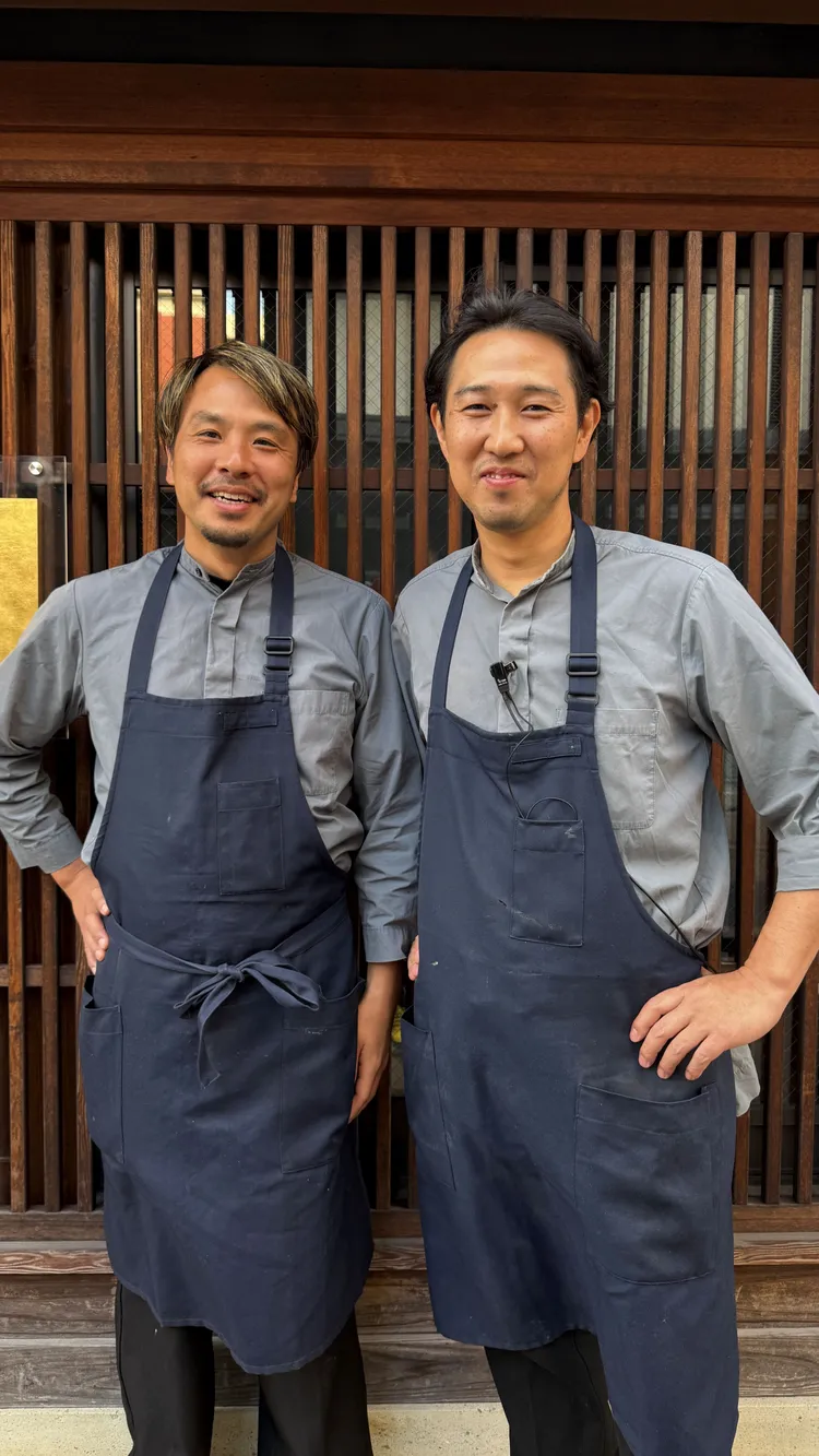 來自日本金澤米其林二星餐廳「respiración」的雙主廚梅達郎 (Tatsuro Ume) 與八木恵介 (Keisuke Yagi)，「respiración」是現代西班牙料理餐廳，榮獲米其林二星與綠星的雙肯定，成為金澤最具代表性的餐廳之一。台北文華東方酒店提供