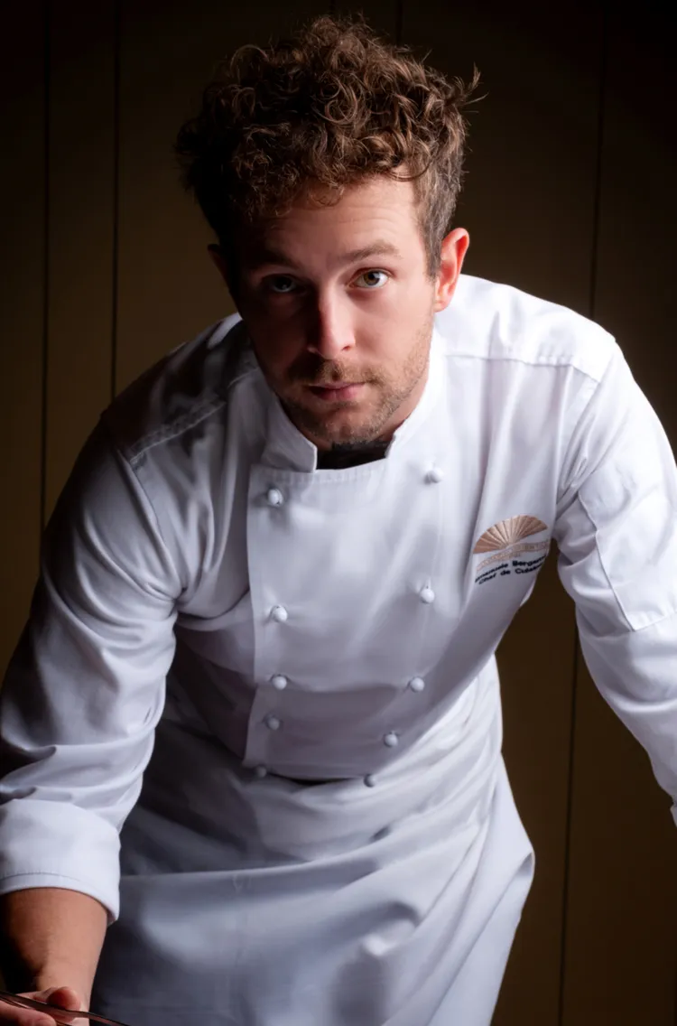 台北文華東方酒店「Bencotto」義大利餐廳的「食」力派「義」術家: 艾曼紐・貝爾加莫 (Emanuele Bergamo)主廚，攜手全球頂尖主廚十六手聯烹獻藝。台北文華東方酒店提供