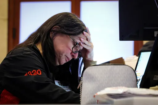 川普關稅風暴美股開低 道瓊標普挫逾3%那指跌幅4%