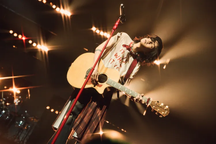 持修開唱不忘寵粉。圖／野聲音娛樂提供