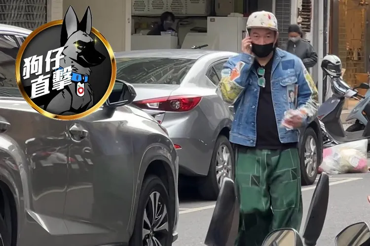 康康頭戴米色噴漆塗鴉帽，身穿義大利設計師品牌Dsquared2貝蒂娃娃漫畫聯名款牛仔外套，十分帥潮。特勤中心攝