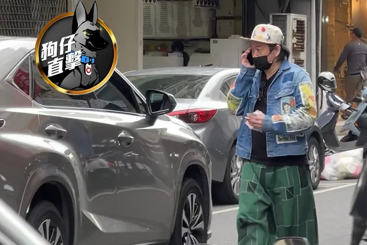 康康下半身搭配日本潮流品牌Needles綠色幾何拼接寬褲，私服品味相當到位。特勤中心攝