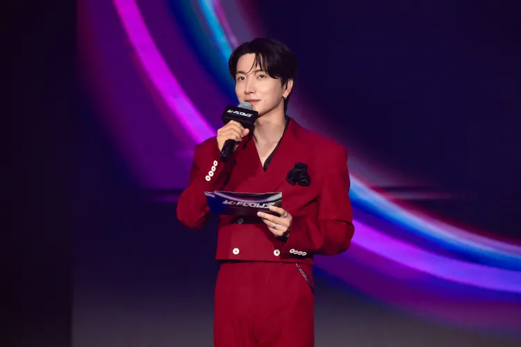 利特被男粉叫聲嚇到。希林國際提供