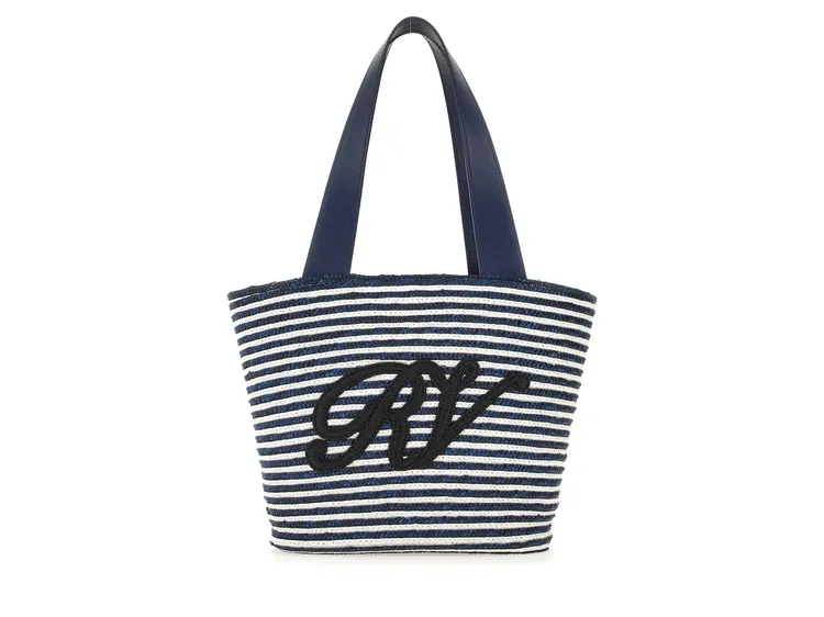 Roger Vivier RV海軍藍白色條紋拉菲草編包，5萬2000元。品牌提供