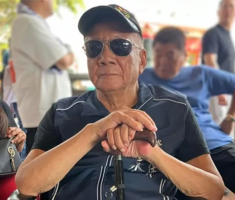 蔡永常近年深居簡出，在雲林口湖老家從事文蛤養殖。民眾提供