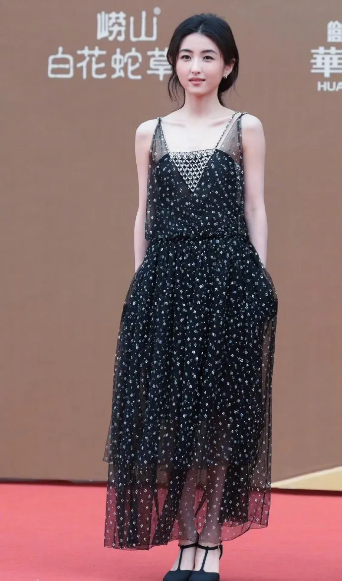 張子楓之前就拿過華表獎影后。翻攝iWarrenS微博