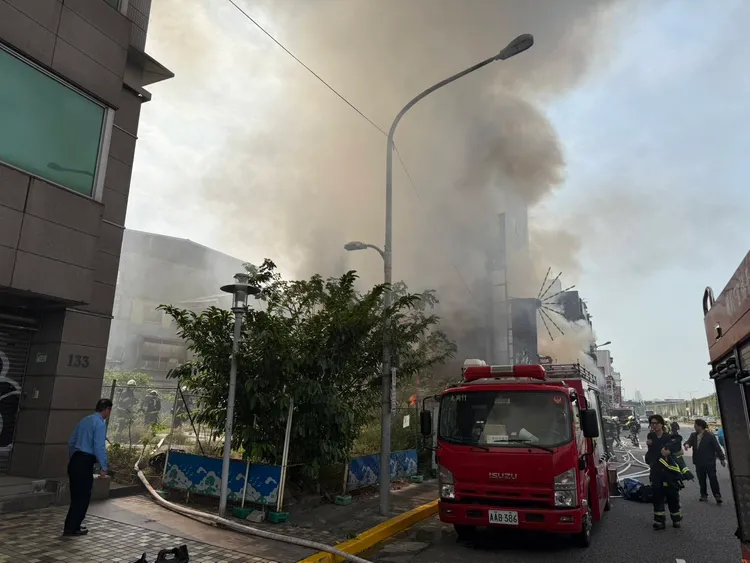 火勢稍早已經控制。翻攝畫面