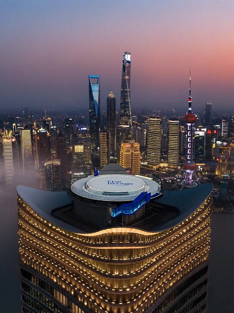 蕭敬騰登上海320公尺高樓開唱。喜鵲娛樂提供