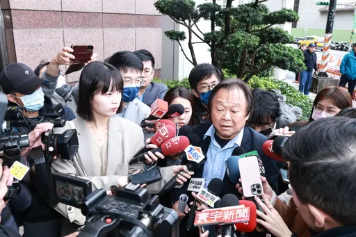 林俊憲再轟陳亭妃!王世堅護航「委屈都是她的勳章」不勞駕賴清德調停