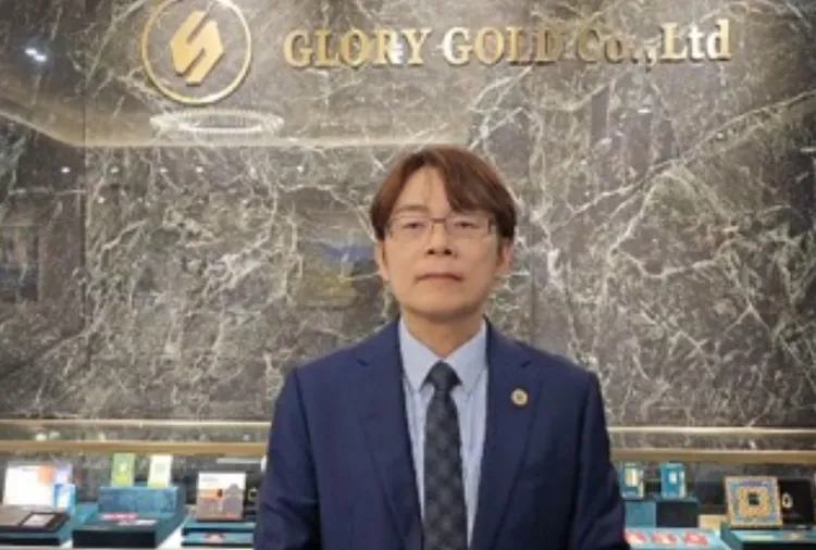 聖石金業營運長張桂洋引用美股55年歷史數據，佐證避險工具黃金在關稅戰不確定因素之下，可長期持有。業者提供