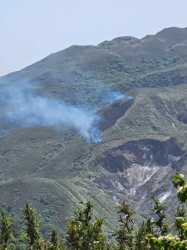 陽明山國家公園火警。翻攝自發現陽明山