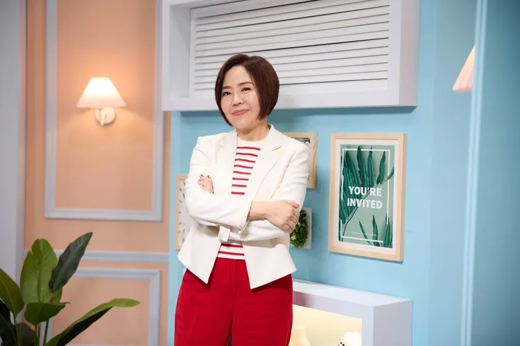 于美人領軍命理天團，聯手解惑開運。東森超視提供