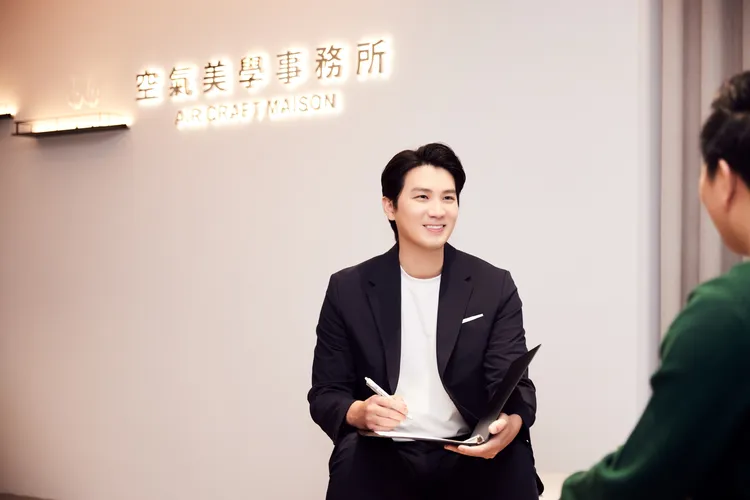 「專案顧問師」具備英、日語能力，負責全程空調規劃裝設管理，擔任顧客的專屬空氣管家。業者提供