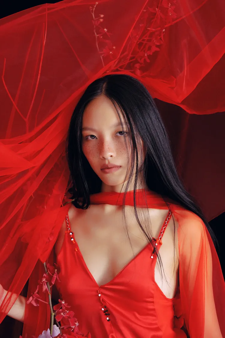 LÜCY將在6月20日於Zepp New Taipei舉辦《露西姑媽 2025晚安巡演》。圖／LÜCY、Alan-暮提供