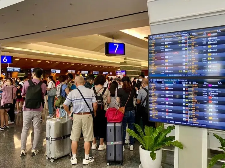 這關稅政策將衝擊旅行社與航空業，預估10至20％受影響。莊偉祺攝