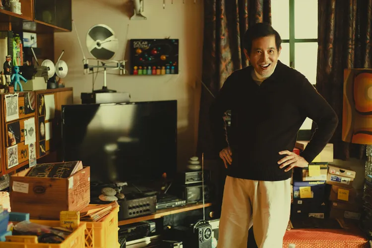 秦漢飾演一位言行超脫常理，充滿奇想的老爸。Netflix提供