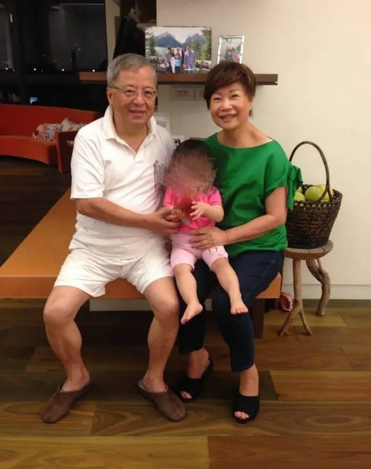 郁方公公陳君毅（左）和婆婆（右）生前非常恩愛，如今2人在天上團聚了。郁方提供