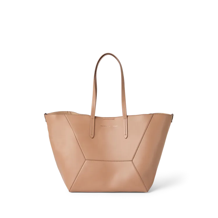 Brunello Cucinelli Duo裸膚色中型托特包，12萬3700元。品牌提供
