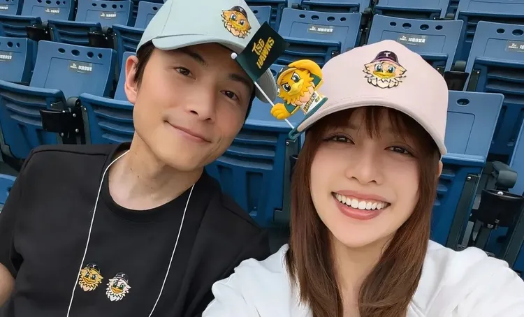 夏宇童與孫協志之前去看台鋼雄鷹球賽。翻攝夏宇童IG