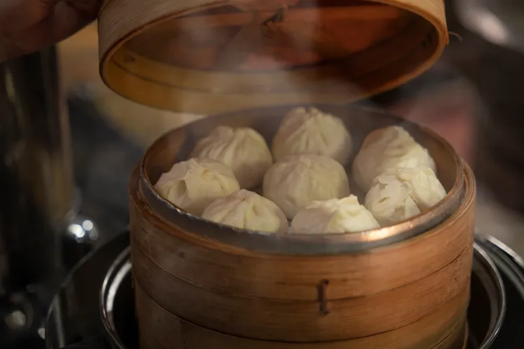 君品酒店早餐「花蓮公正包子」。業者提供