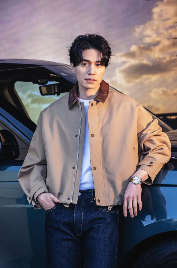 李棟旭率性演繹TISSOT PRC 100 Solar太陽能腕錶。品牌提供