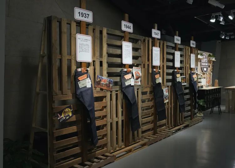 Levi's 501丹寧褲自1873年誕生至今已有152年的歷史。品牌提供