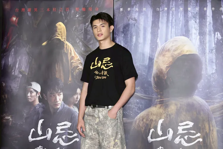 邱以太在片中露臀。彭欣偉攝