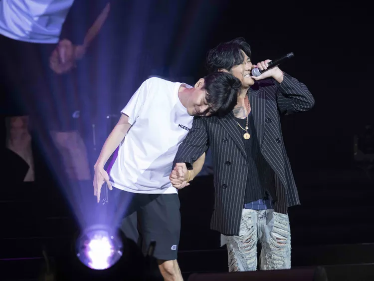 有男粉爭取上台與曹格近距離互動。滾石唱片提供