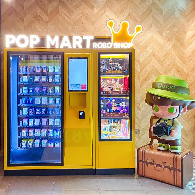 Pop Mart推出「Robo Shop」盲盒自動販賣機。