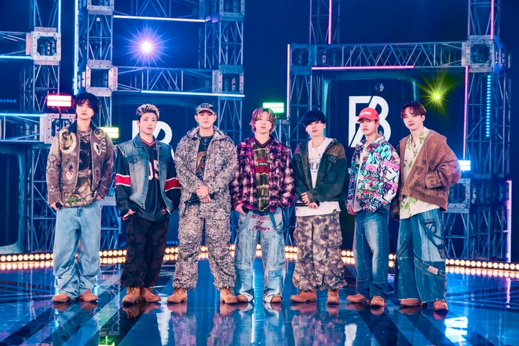 三山凌輝（右二）除了演員身分之外，2021年加入唱跳團體「BE:FIRST」。翻攝BE:FIRST X