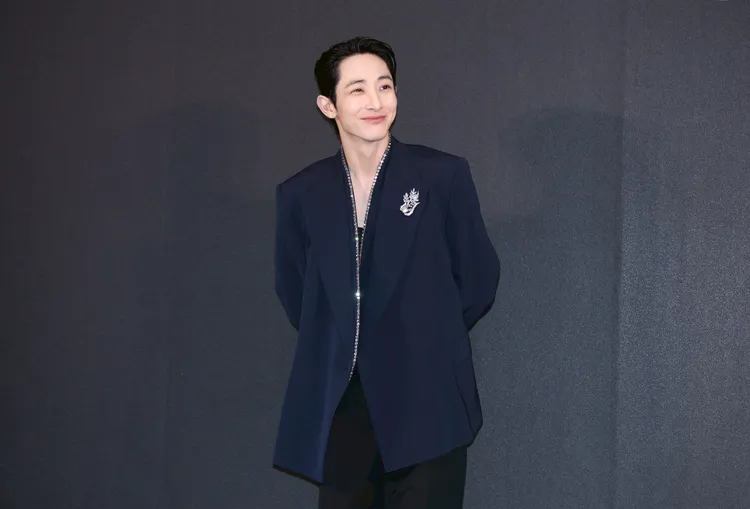 李洙赫見到滿場粉絲樂開懷。彭欣偉攝