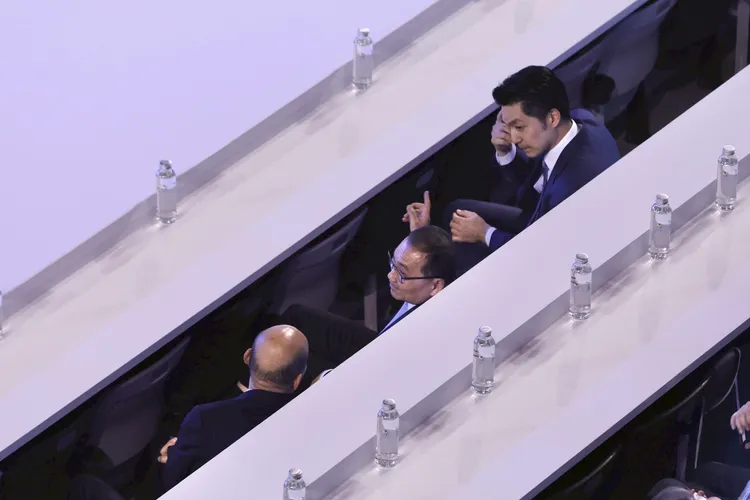 國民黨籍立法院長韓國瑜（左）、新北市長侯友宜（中）、台北市長蔣萬安（右）。彭欣偉攝