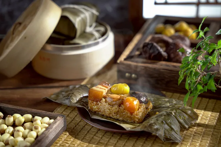 君品酒店為端午獻禮推出「海味御品粽香禮盒」。雲朗觀光提供