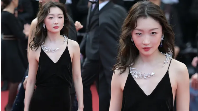 同場的周冬雨選擇以細肩帶洋裝搭配微卷中長髮。翻攝微博