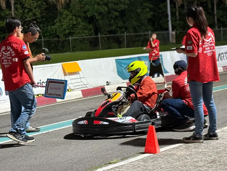在這場兩小時的漫長競技中，節奏掌握、PIT時機、車手體力調配皆為關鍵變數。林浩昇攝