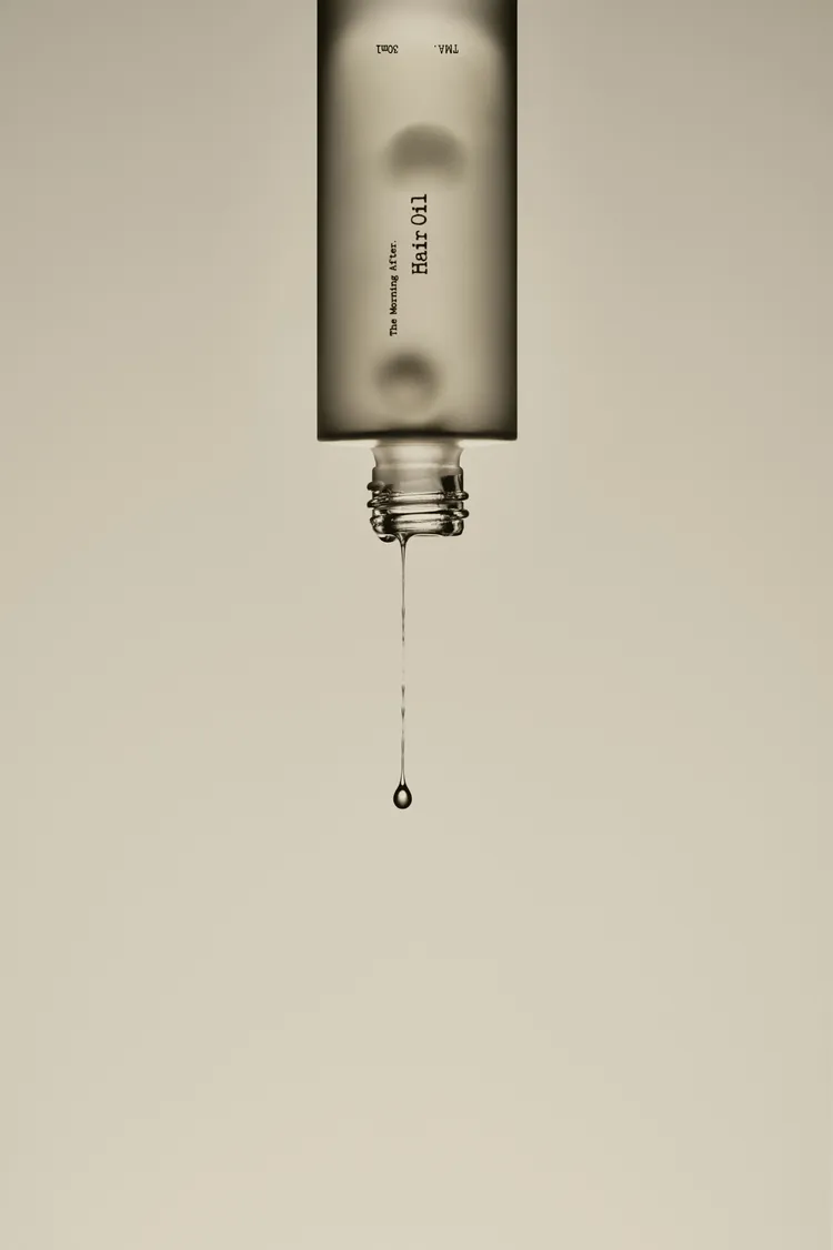 The Morning After荒杉木瞬澤髮油，30ml／1280元．品牌提供