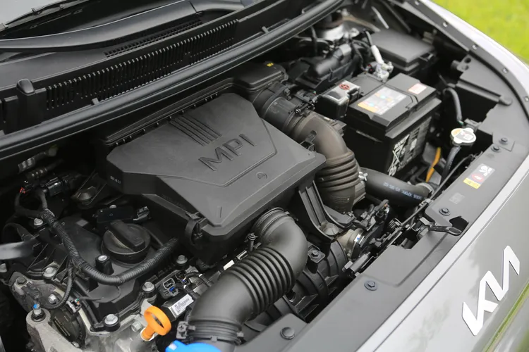 1.2升四缸自然進氣引擎同樣以省油為訴求，附加是一年僅8640元的總稅金，養起來輕鬆少負擔。林浩昇攝