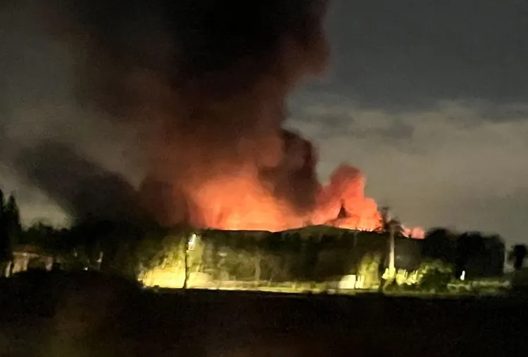 現場火勢。桃園市消防局提供